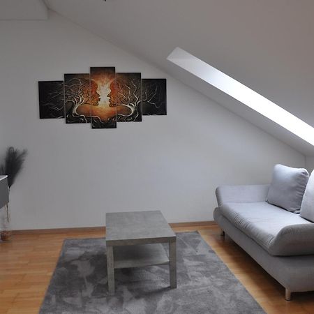 Ferienwohnung "Julka" Kostenloses W-Lan Giebelstadt Exterior photo